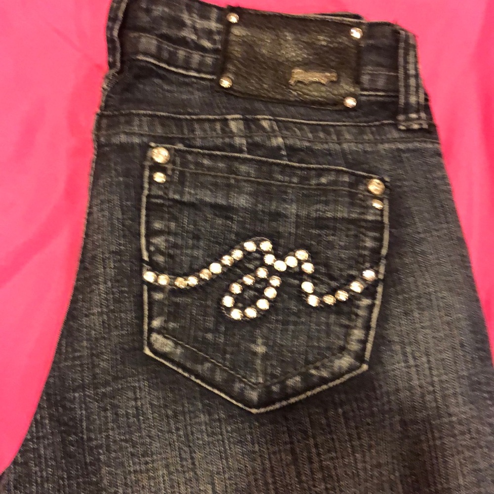 Long blue jeans